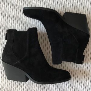 NEW Eileen Fisher Suede Booties